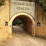 Apartment Ospizio Delle Donzelle Venedig