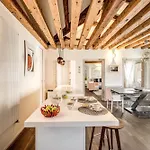 Ospizio Delle Donzelle Apartment *