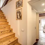 Ospizio Delle Donzelle Apartment *