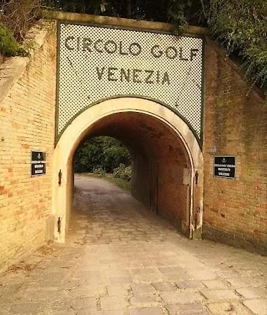 Appartement Ospizio Delle Donzelle Venetië