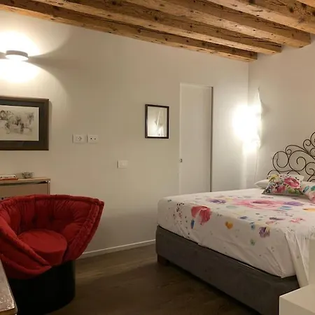 Ospizio Delle Donzelle * البندقية