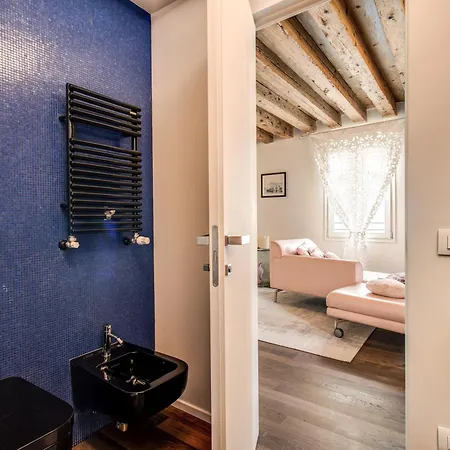 Ospizio Delle Donzelle *